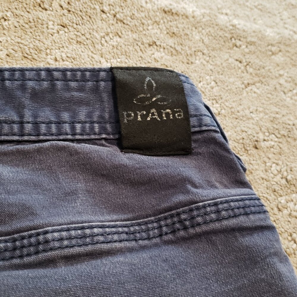 Prana Hiking Shorts Men's 34 Navy Blue 9 Inseam Outdoor Summer Sun Damaged - Picture 4 of 14